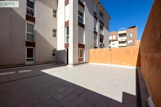 Piso en venta en Carretera de la Sierra — 31
