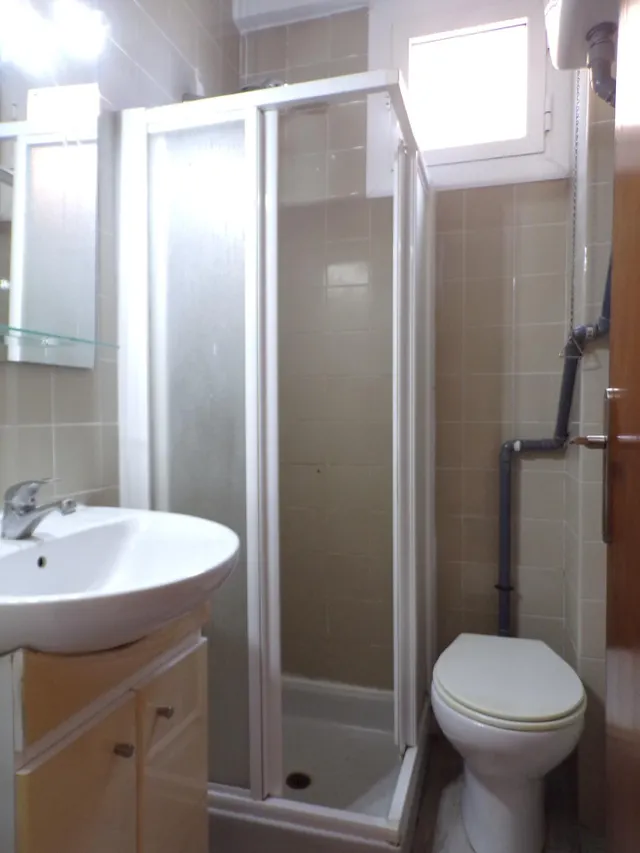 PISO EN ALQUILER DE CUATRO DORMITORIOS SEMIAMUEBLADO — 22