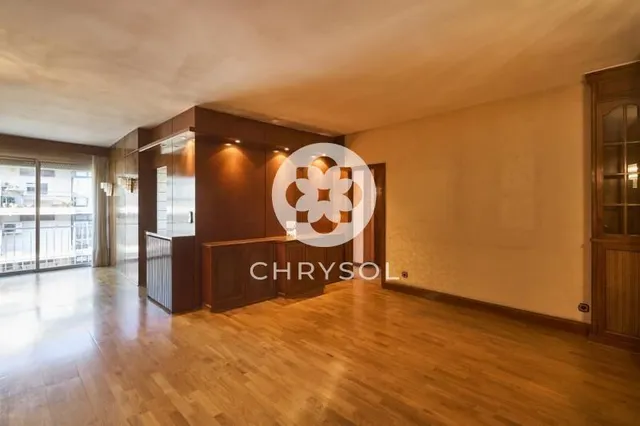 Luminoso piso en sexta planta con orientación sureste en sant gervasi-galvany. — 20