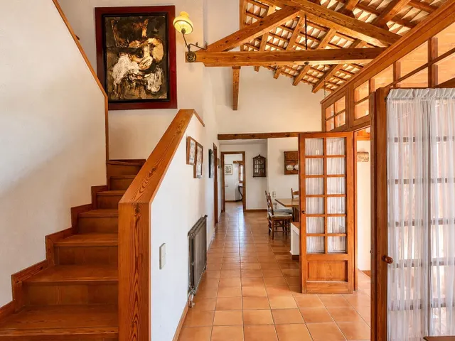 UNA MASIA D'ENCANT PER A VOSALTRES — 50