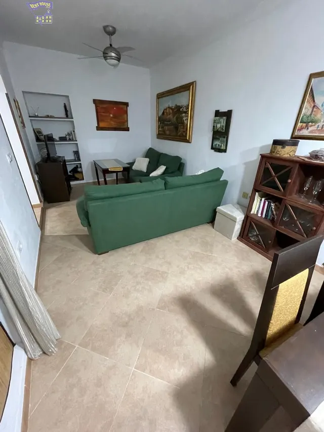 SE VENDE CASA EN ZONA DEL BARRIO BAJO — 10