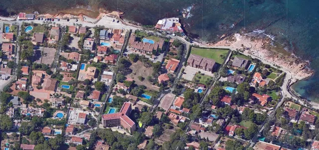 Se vende terreno de 962m2 urbanizable en Las Rotas Denia. Pr - foto 2