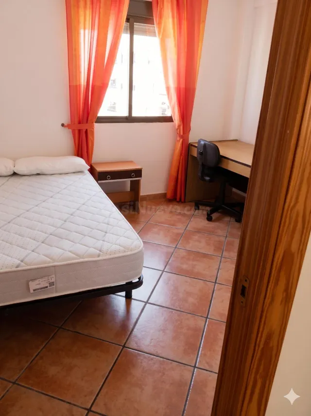 Piso en alquiler en La Cruz, Granada — 3 dormitorios con gar - foto 5