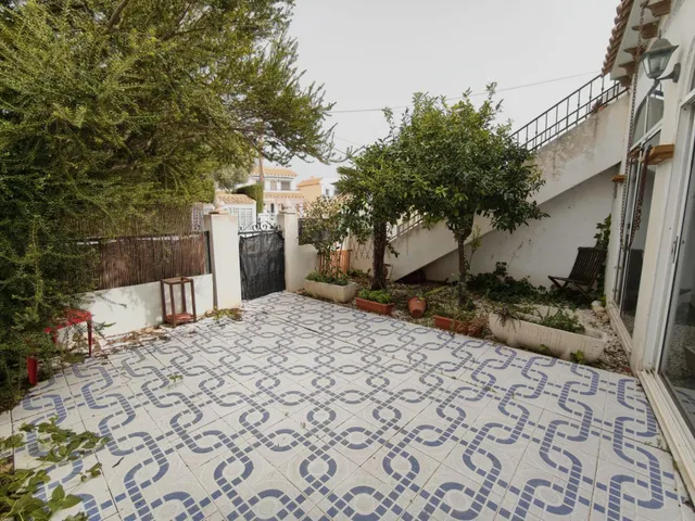 Bungalow con Jardín y Patio en la Urbanización KEEPER!!! — 29
