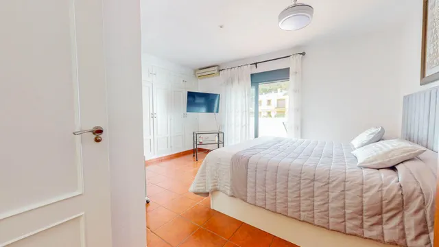 PRECIOSA CASA  A LA VENTA EN BENAHAVIS — 12