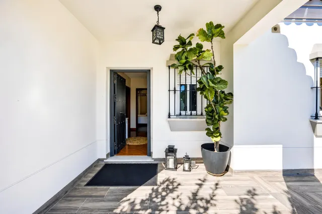 Chalet ideal para vivir todo el año, en la entrada de Chiclana. — 13
