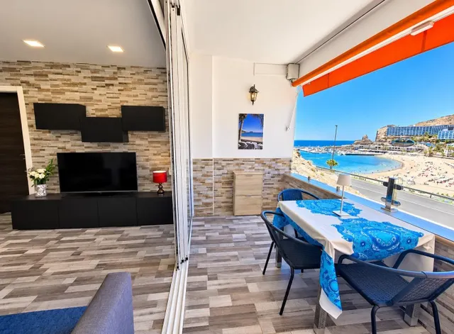 APARTAMENTO CON TERRAZA Y PISCINA CERCA DEL MAR EN PUERTO RI