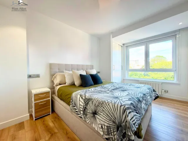 Luz, vistas al Parque de Marte y la playa a un paseo: tu refugio perfecto y casi a estrenar en plena Calle de la Torre — 11