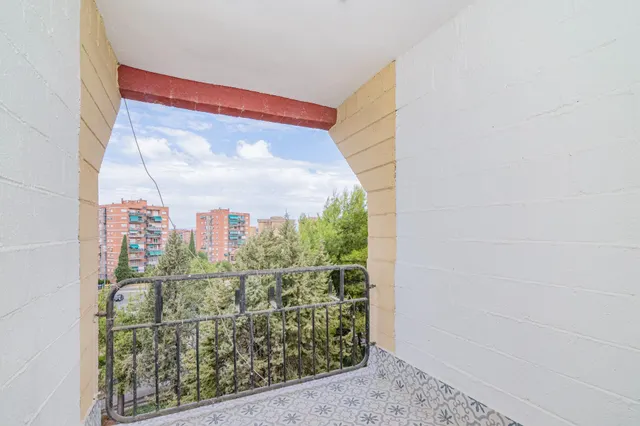 VENTA 5 DORMITORIOS. BAÑO. ASEO. REFORMADO — 9