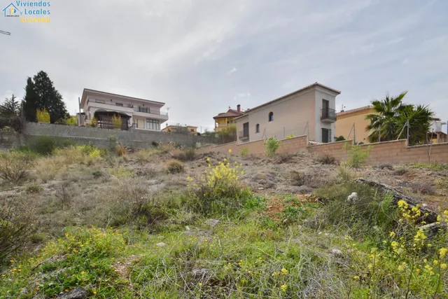 PARCELA EDIFICABLE EN EL BARRIO DE MONACHIL — 8