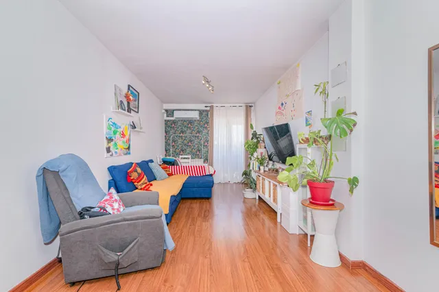 PISO COMPLETO EN LA ZUBIA — 13
