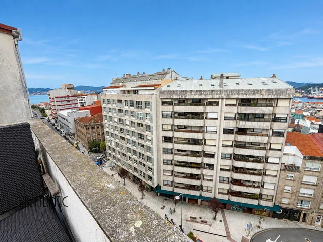 Ático 1 habitación 30m² en venta - Centro Urbano — 27