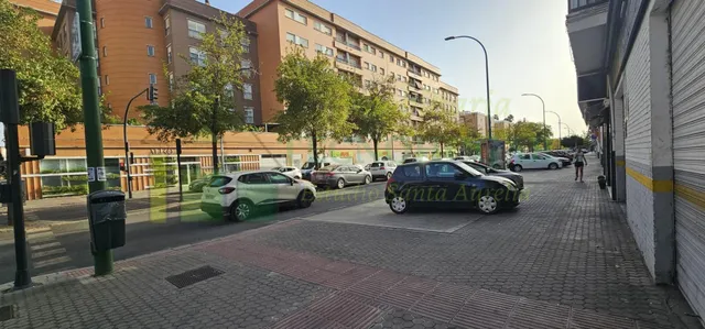 Local comercial en venta en Plaza de Monesterio – 34 m2 diáfanos — 10