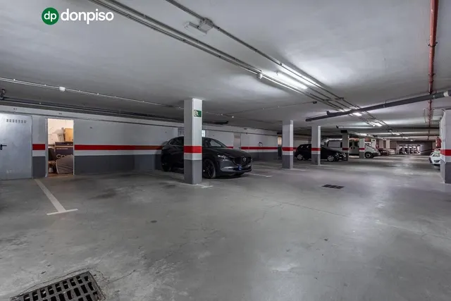 Piso con terraza en Albolote — 30