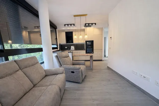 Piso 2 habitaciones 83m² en venta - Gran Plaza - Marqués de  - foto 4