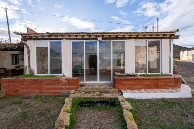 Cortijo zona El 21 — 30