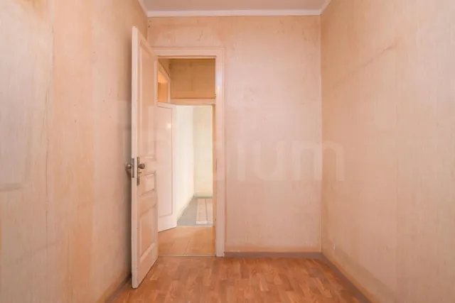 Espectacular vivienda esquinera con siete balcones frente al Mercat del Born — 32