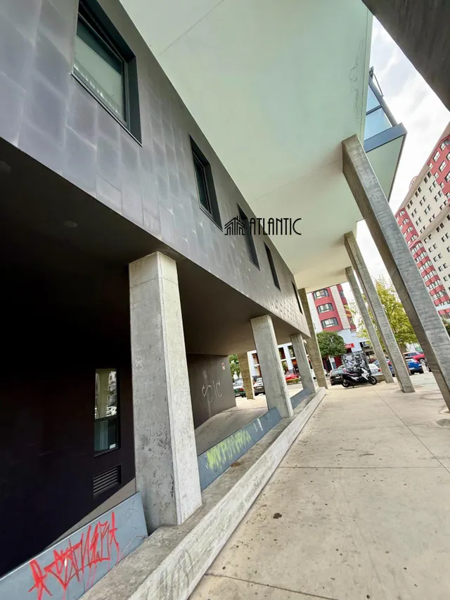 Despacho 1 habitación 67m² en venta - Navia — 45