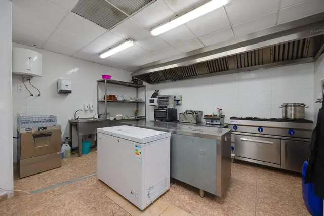 BAR / RESTAURANTE EN VENTA EN TORREVIEJA, ZONA PLAYA DEL CURA — 7