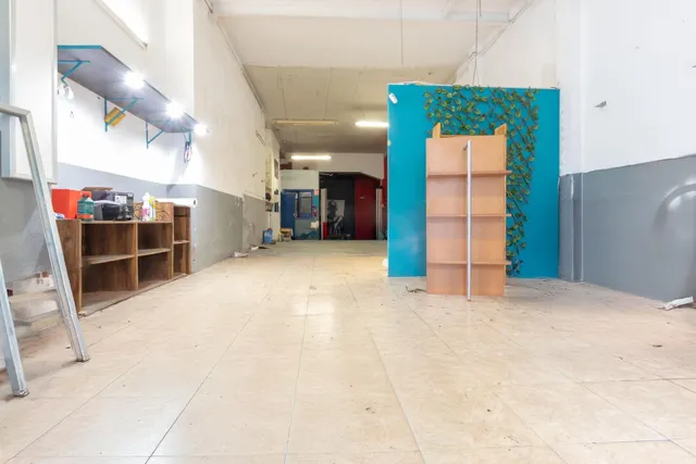 LOCAL COMERCIAL EN EL CENTRO DE TARRAGONA. — 4