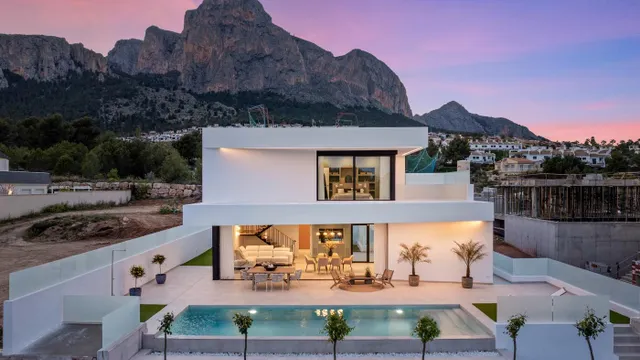 VILLAS DE OBRA NUEVA EN POLOP — 12