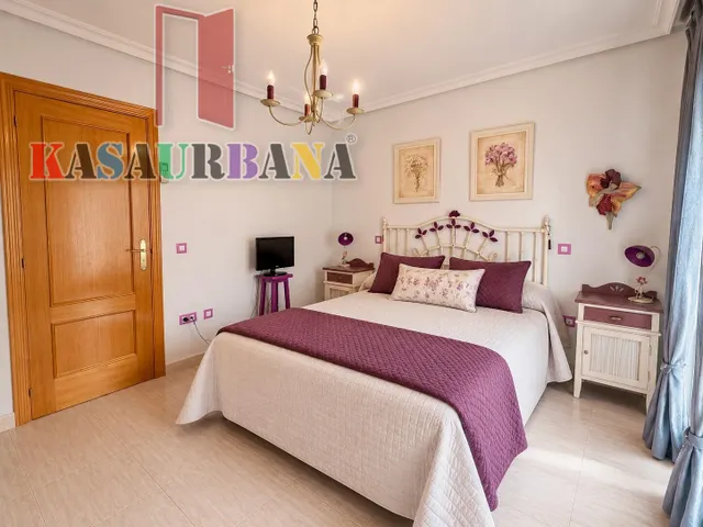 KASAURBANA ofrece en VENTA CHALET EN VALDEMORO — 12