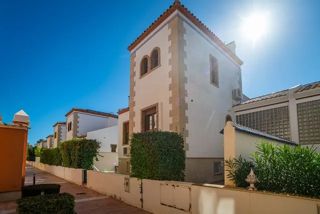 Villa 3 habitaciones 135m² en venta - Comunidad valenciana — 40