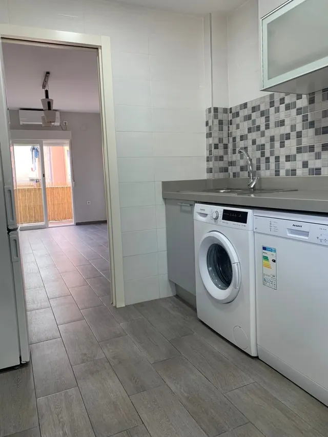 Se alquila precioso piso reformado, listo para entrar a vivir — 4