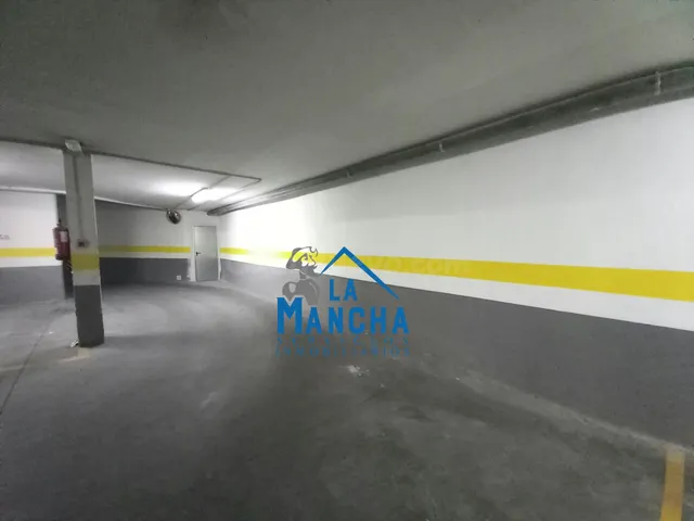 *70€ MENSUALES*. INMOBILIARIA LA MANCHA ALQUILA PLAZA DE GARAJE EN BARRIO INDUSTRIA. — 4