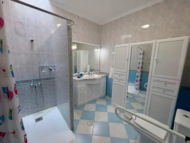Casa 3 habitaciones 112m² en venta - Centro — 23