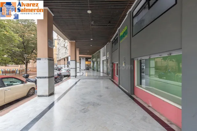 Local comercial en venta en calle agustina de aragón — 3