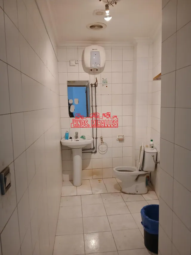 ¡¡ MAGNÍFICO LOCAL ESQUINA 148 M2 . TU NEGOCIO EN EL CENTRO DE ELCHE !! — 6