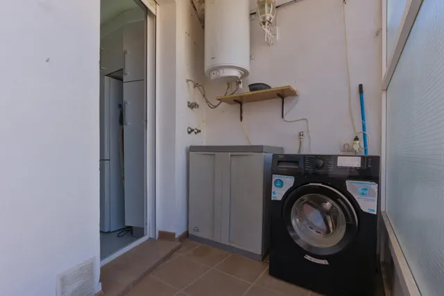Piso en el centro de Armilla con patio privado de 66m — 26
