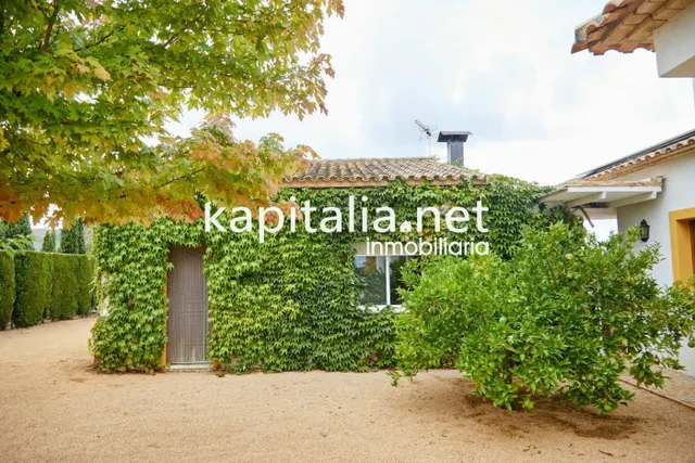 Exclusivo Chalet a la venta en Ontinyent — 9