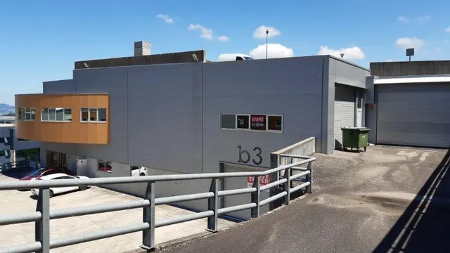 NAVE EN VENTA EN EL PTL VALLADARES (VIGO) — 10