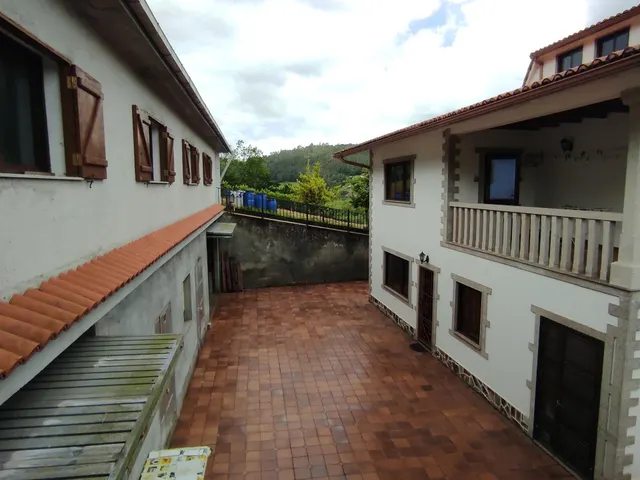 CASA EN VENTA CON AMPLIA FINCA — 6