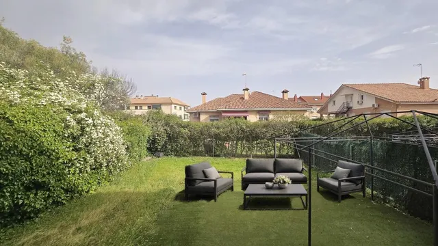 ÚLTIMA HABITACIÓN CON GASTOS INCLUIDOS EN CHALET A COMPARTIR