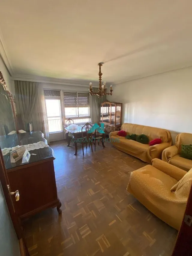 Piso de alquiler para estudiantes en San Bernardo, Salamanca - foto 2