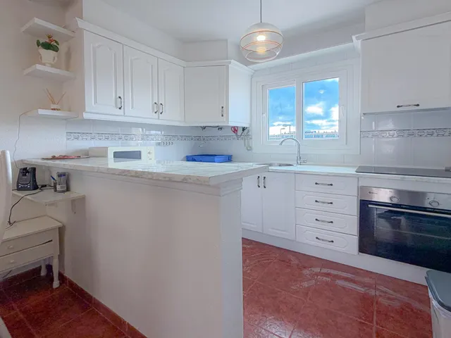 Fantastica vivienda en primera planta con gran terraza y vistas al mar — 8