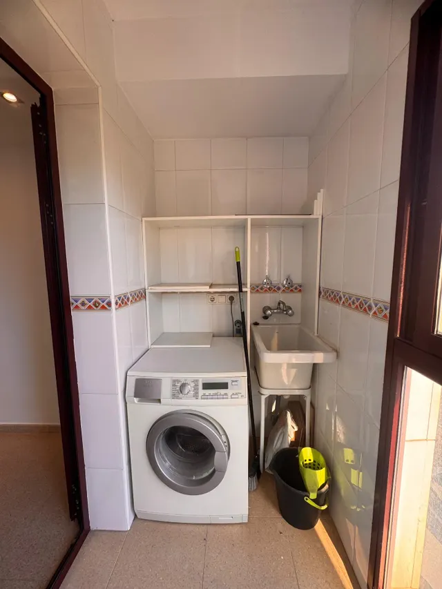 VIVIENDA DE ALQUILER PLAZA LA VIÑA !!!! — 6