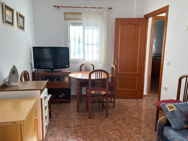 Casa  independiente en perfecto estado con terraza — 41
