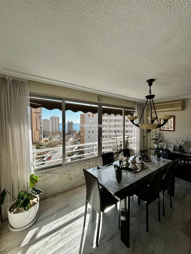 RESIDENCIAL DE LUJO EN PLENO LEVANTE — 2