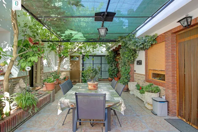 GRAN CASA EN ATARFE CON PISCINA