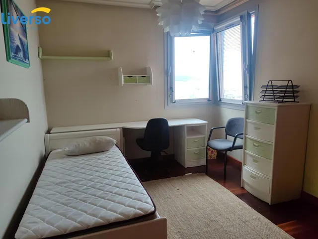 Alquilamos magnífico y amplio piso por temporadas cortas, ideal para estudiantes o empresarios. 400€ cada hbtc n mas gastos. — 7