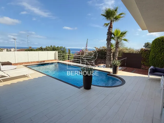 Casa con piscina privada y espectaculares vistas al mar, des - foto 4