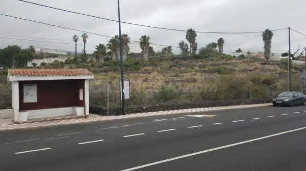 Terreno Urbano de 2.472m2 en La Hidalga del Municipio de Ara - foto 5