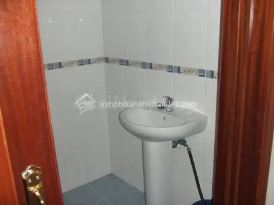 Local comercial 105m² en alquiler - AGUAS VIVAS - foto 4