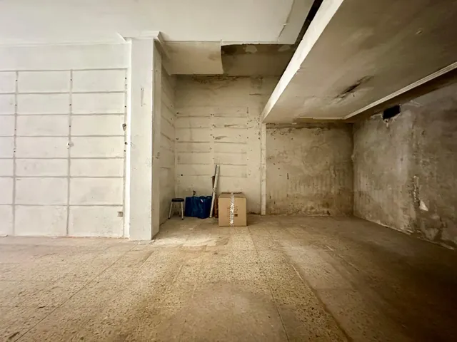 Local comercial en Floranes — 4