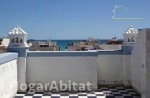 MUY ACOGEDOR, EN RESIDENCIAL CON TERRAZA, PISCINA Y GARAJE — 17