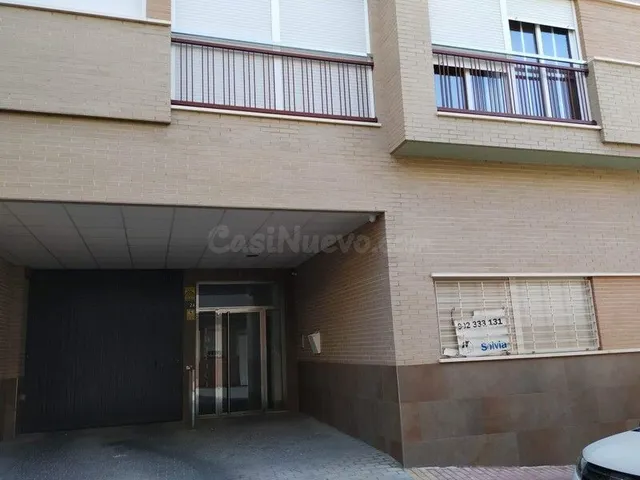 Garaje 32m² en venta - Torreaguera